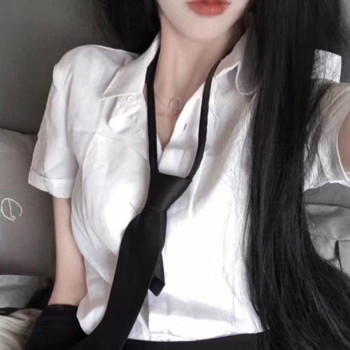 潜伏者